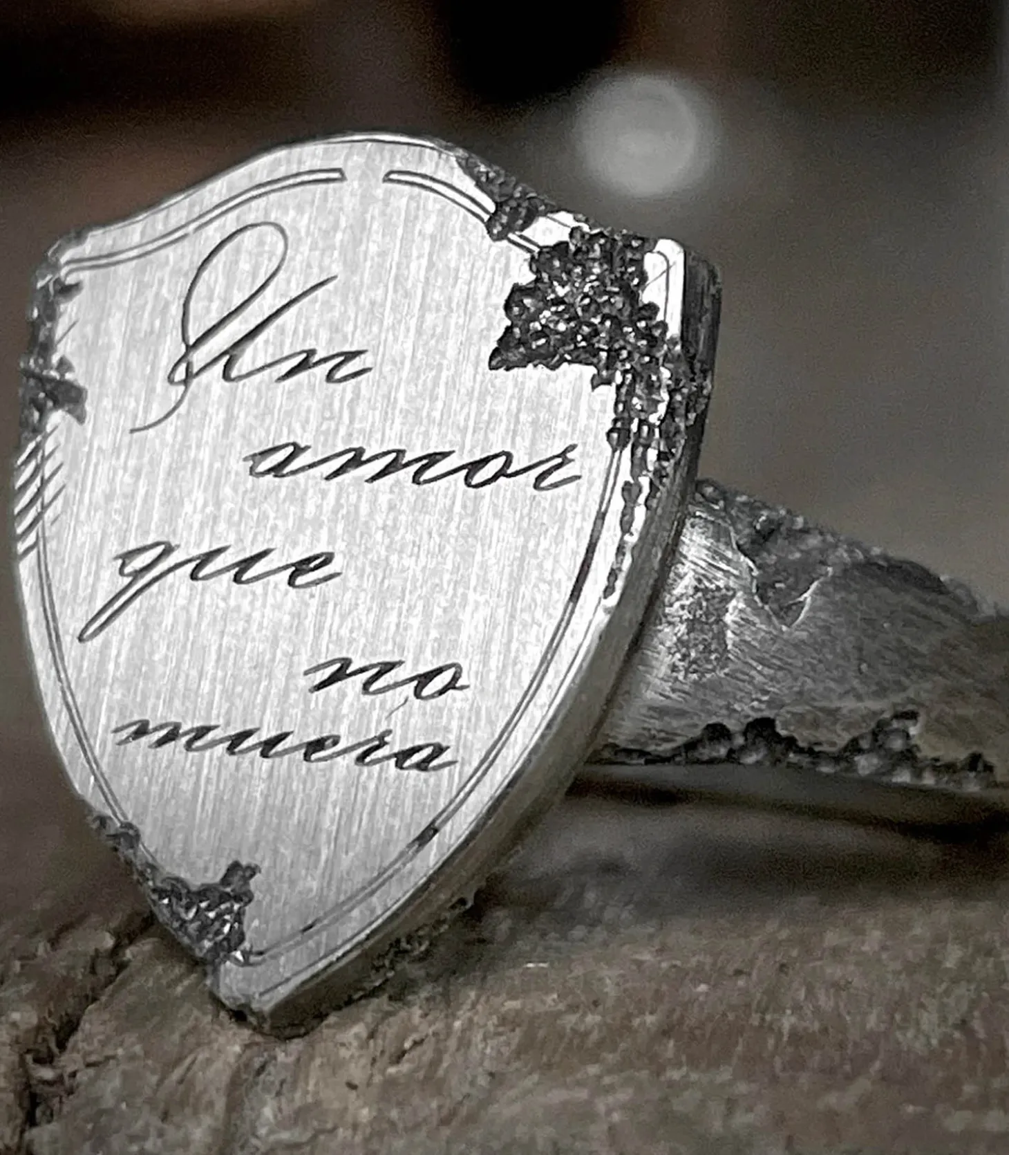 Bague That Nerver die-Tó Garal Cheap