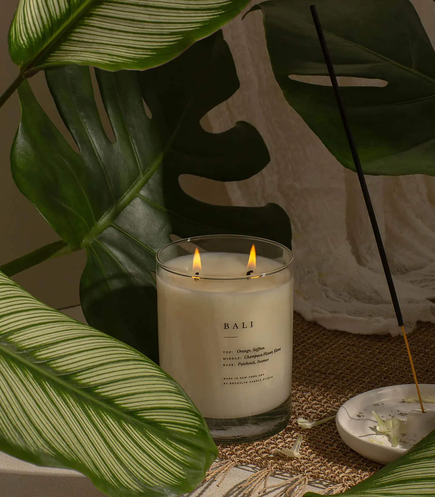 Bougie végétale parfumée Escapist Bali-Brooklyn Candle Studio Store