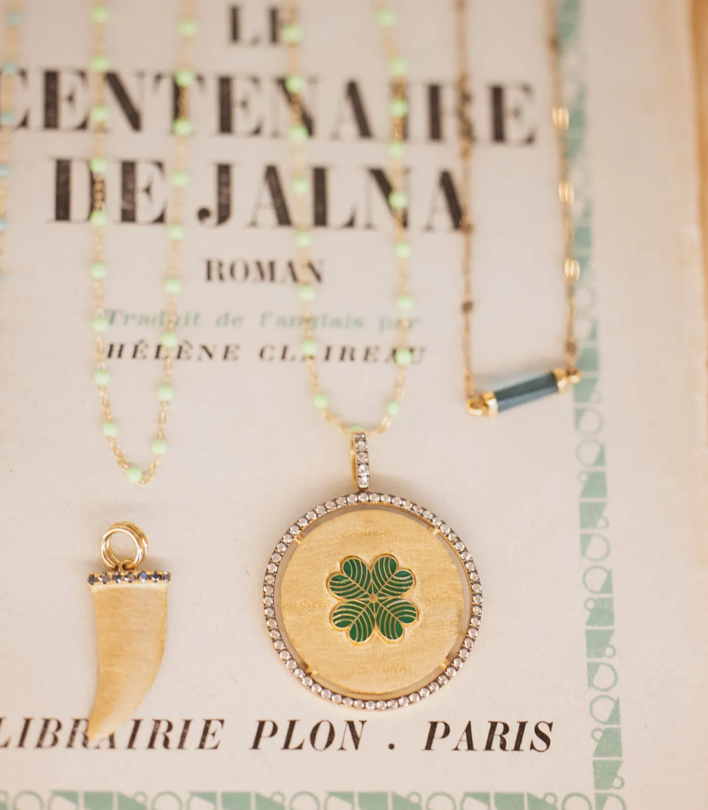 Pendentif Corne Or jaune Saphir Gris-Feidt Paris Sale